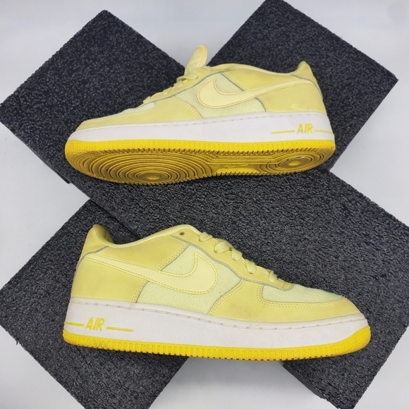 Nike Air Force 1 LV8 (GS) Citron Tint Style AV8183 800 Shoes Size 6Y 7.5 Women - Picture 8 of 12